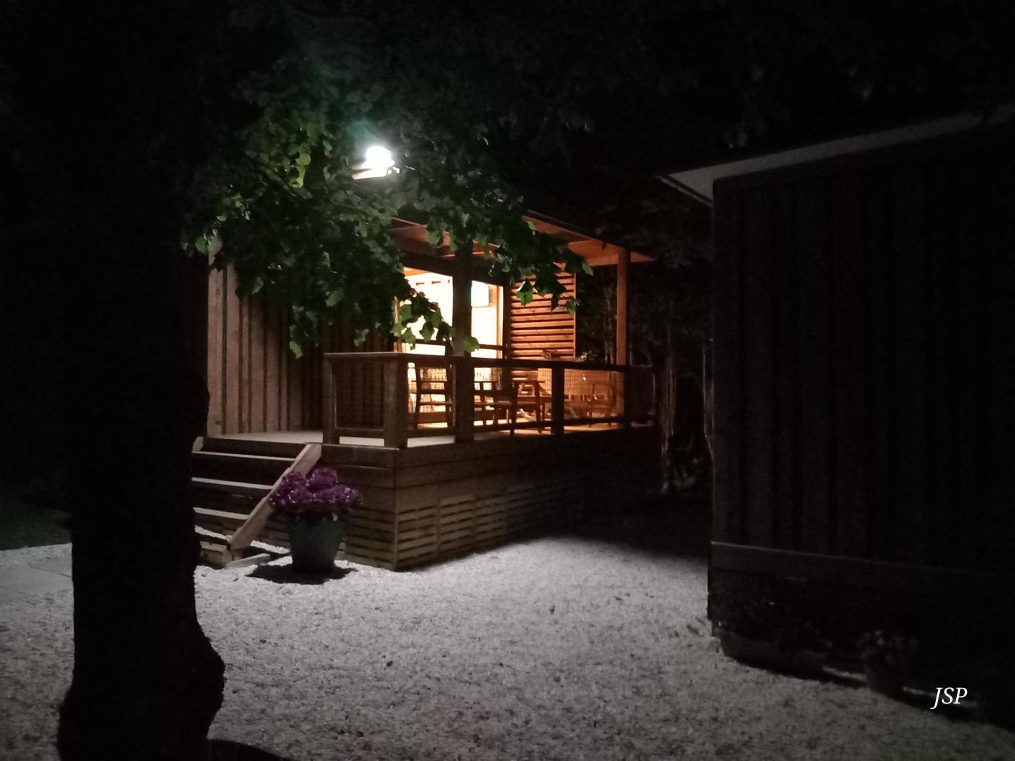 Chalet Zen Vaudreuille エクステリア 写真